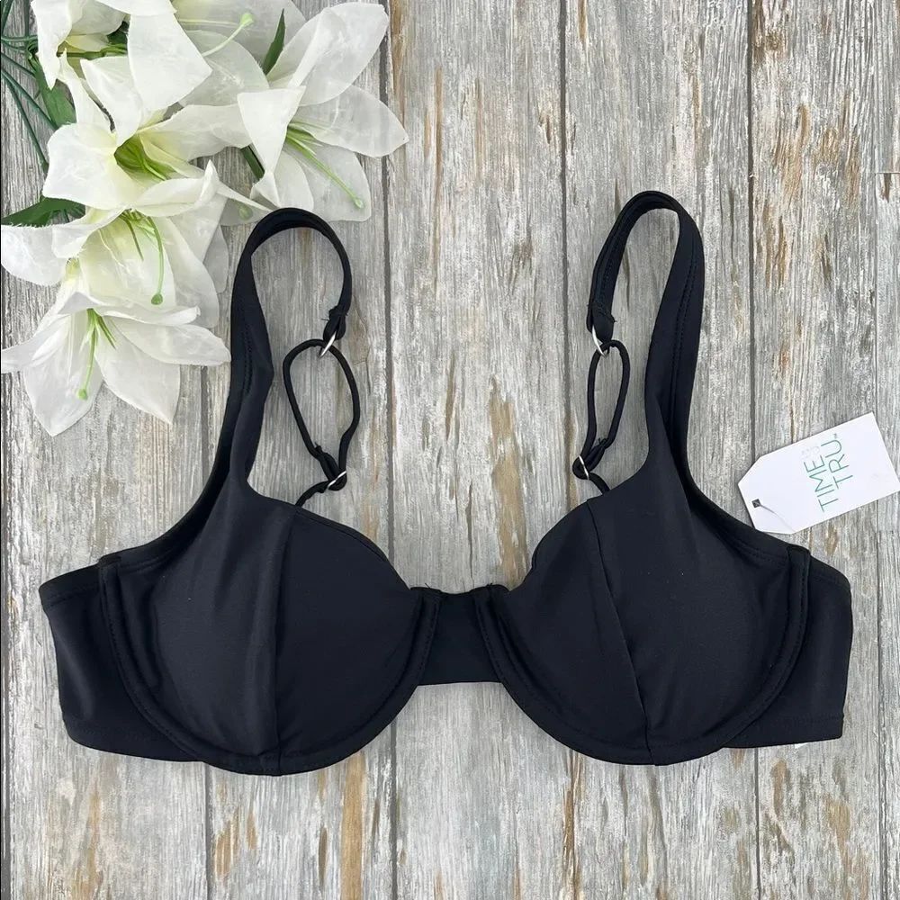 Women’s Black Underwire Padded Bikini Top Swimsuit Bra Size M